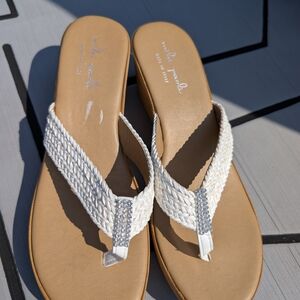 Mila Paoli White and Tan Sandals